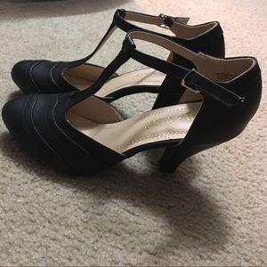 Black heels 5 for $40